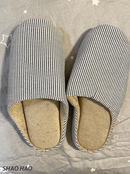 Slipper (size us 10) style3